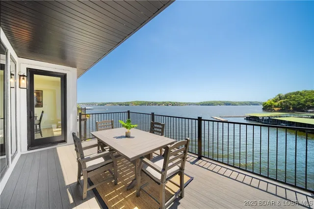 $1,450,000 | 96 Palisades Yacht Clb Drive, Lake Ozark, MO 65049