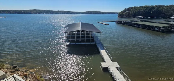 $1,450,000 | 96 Palisades Yacht Clb Drive, Lake Ozark, MO 65049