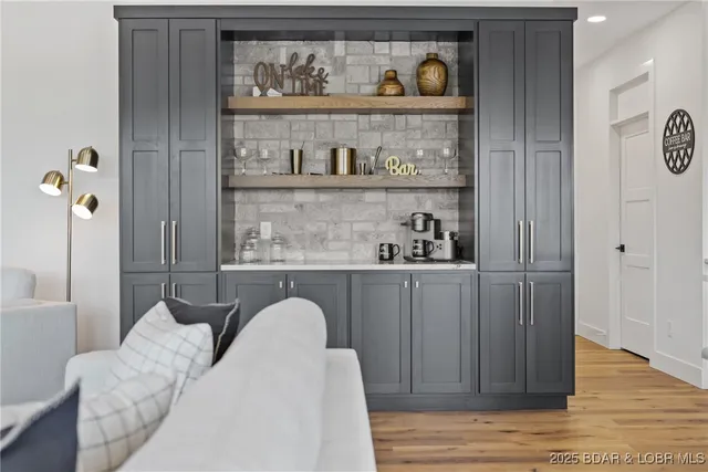 $1,450,000 | 96 Palisades Yacht Clb Drive, Lake Ozark, MO 65049