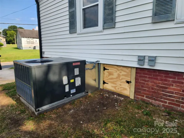 a view of outdoor space and front view of a house