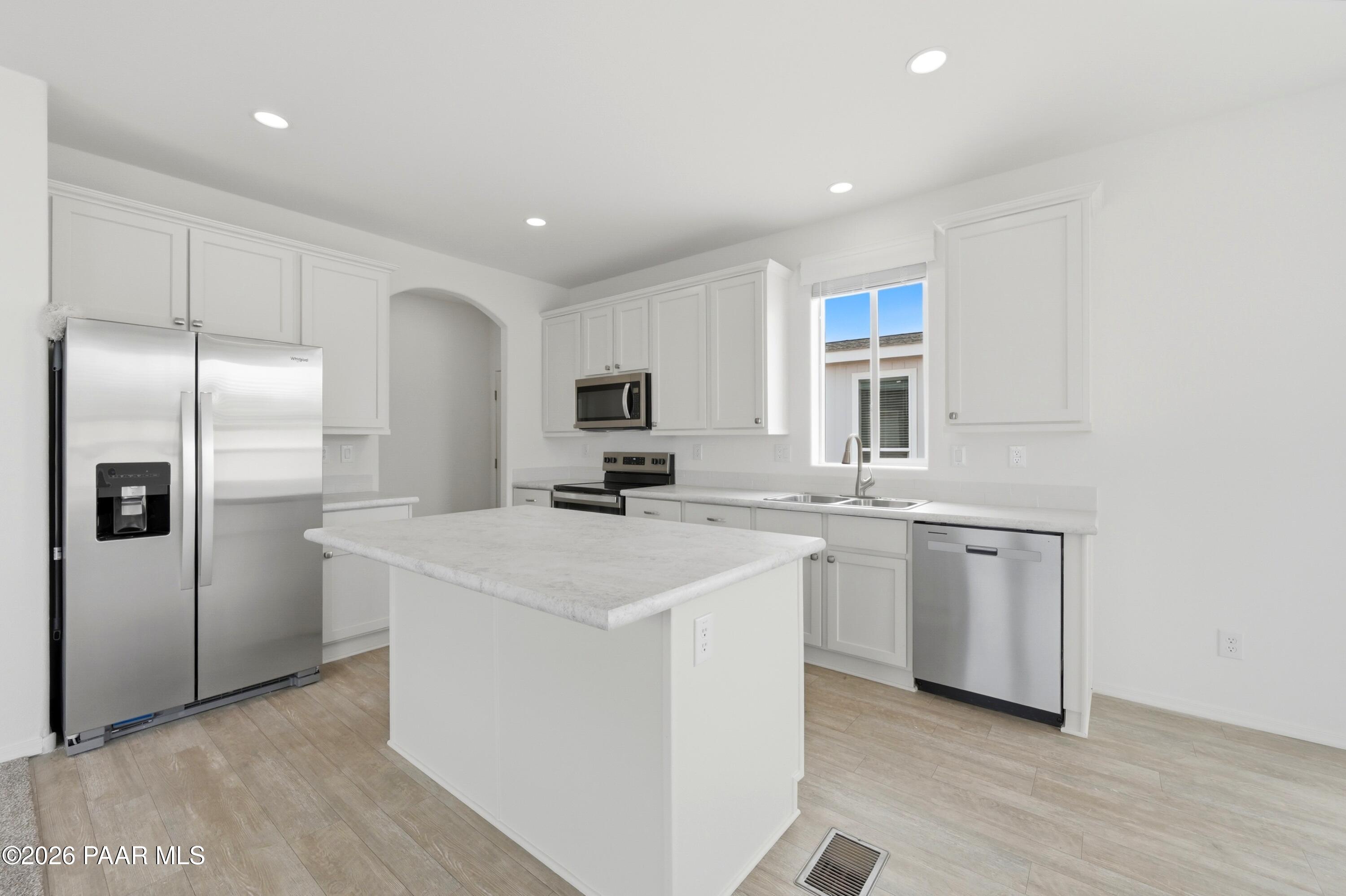 51 East Abra Road Paulden, AZ 86334 - Photo 9 of 24 9-Kitchen 1