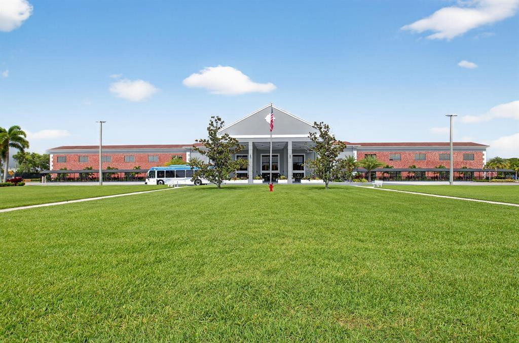 1005 Lincoln A, Unit 1005 Boca Raton, FL 33434 - Photo 23 of 33 ClubHouse