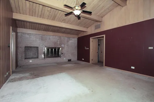 $999,000 | 701 West Stearns Road, Bartlett, IL 60103