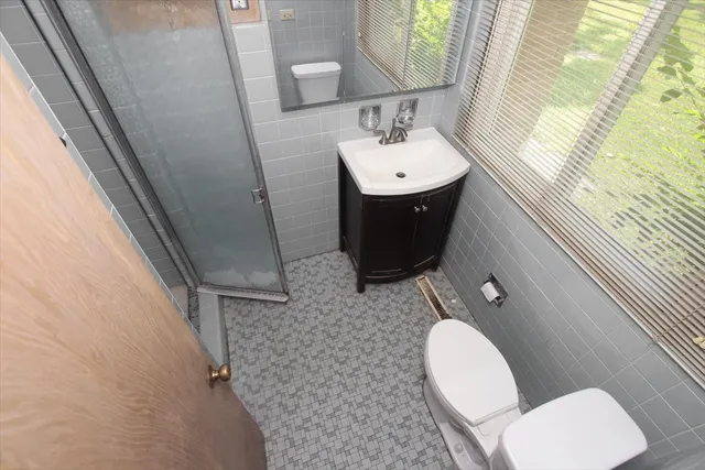 $999,000 | 701 West Stearns Road, Bartlett, IL 60103