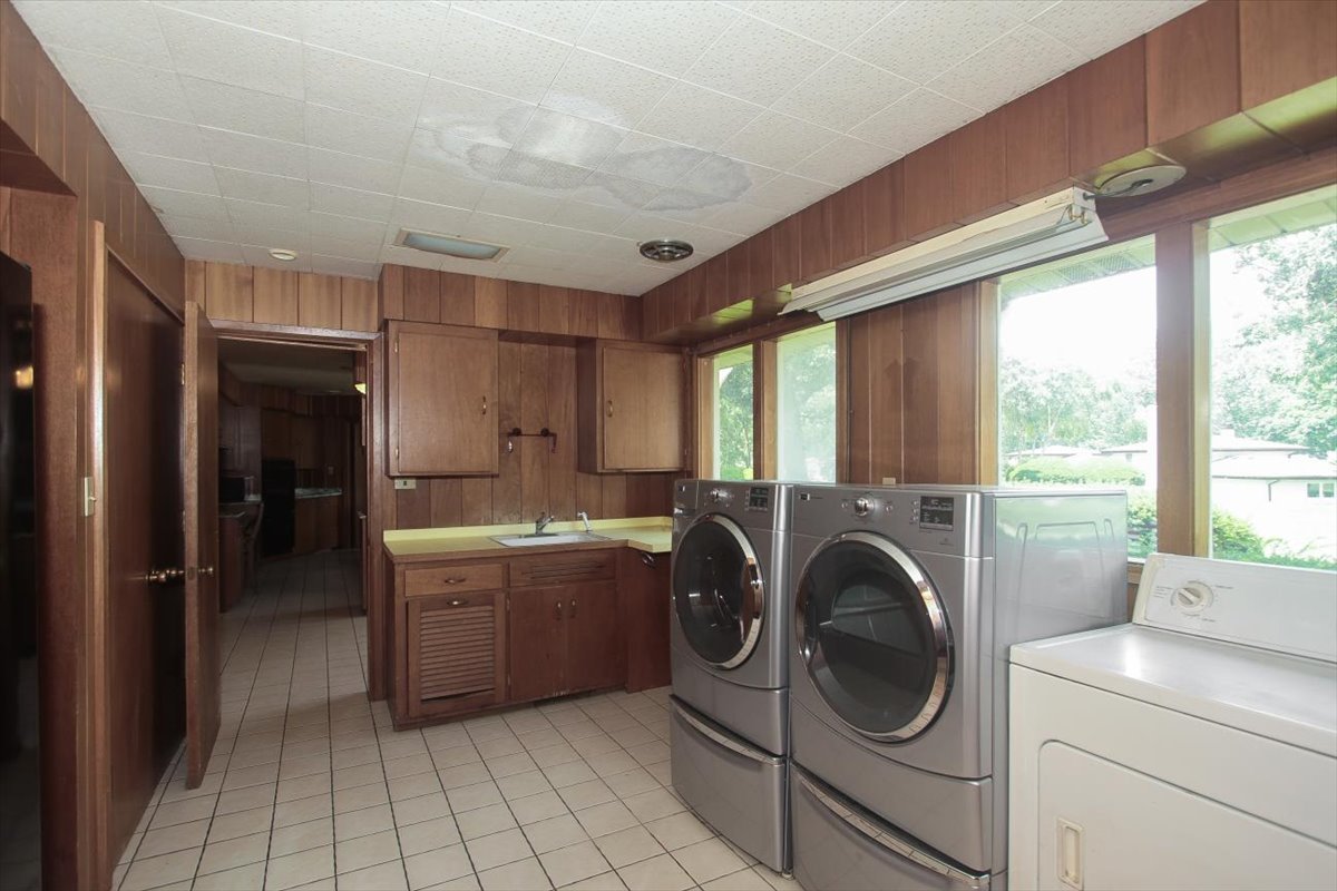 701 West Stearns Road Bartlett, IL 60103 - Photo 28 of 35