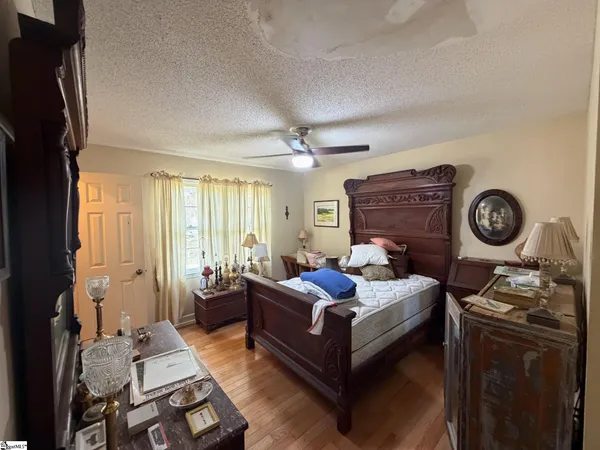 $350,000 | 504 Hillpine Drive, Simpsonville, SC 29681