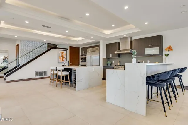 $16,950 | 12480 Viewcrest Road, Los Angeles, CA 91604