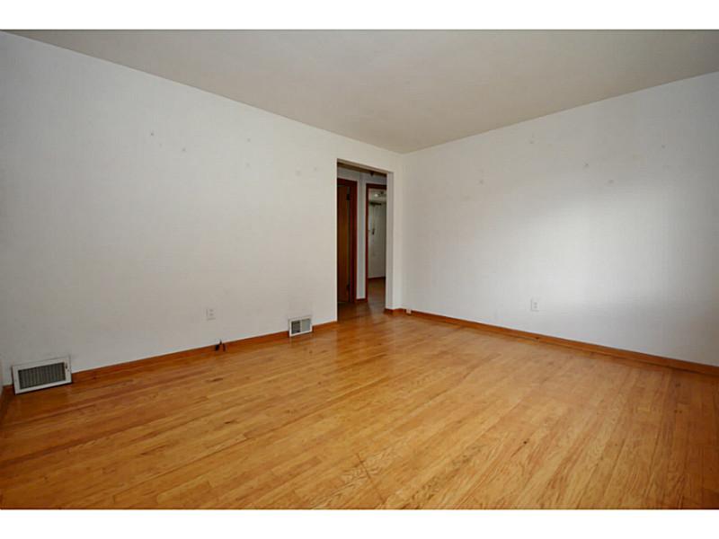 3527 Bevan Road North Versailles, PA 15137 - Photo 2 of 25 Living Room.