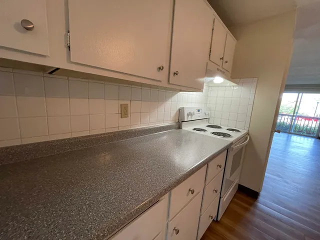 $2,059 | 99 Powers Street, Unit 131, Milford, NH 03055