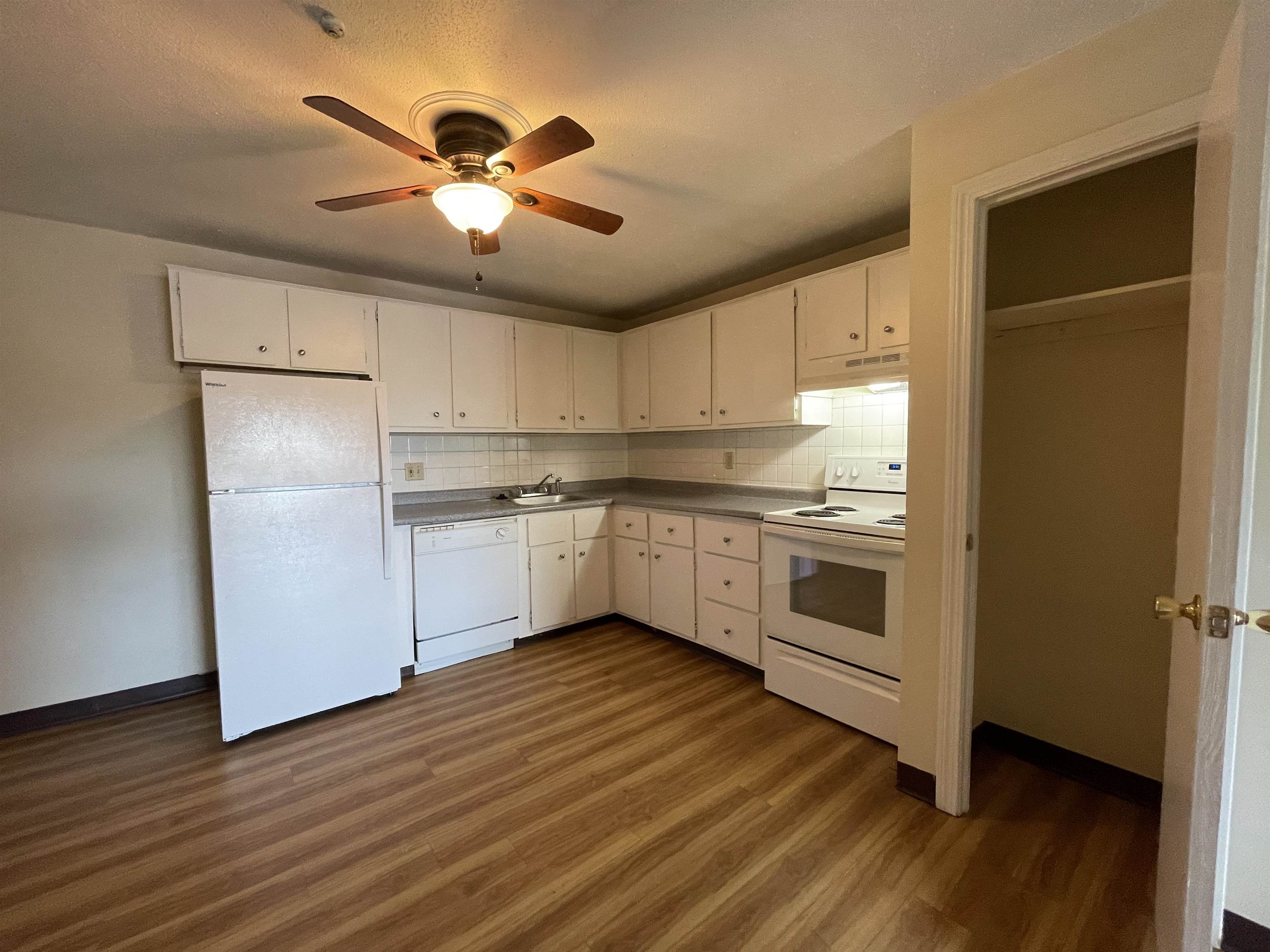 99 Powers Street, Unit 131 Milford, NH 03055 - Photo 8 of 49