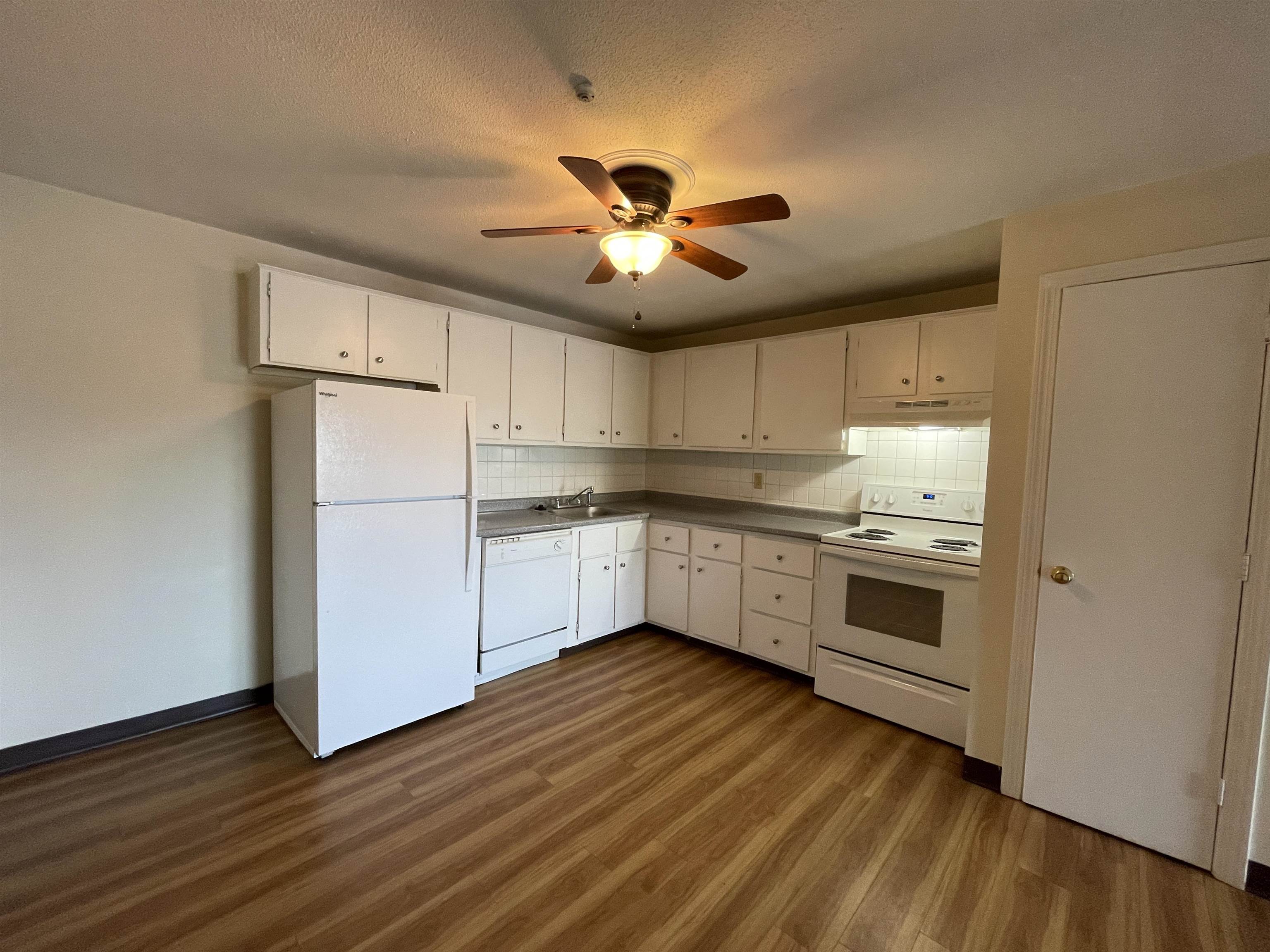 99 Powers Street, Unit 131 Milford, NH 03055 - Photo 9 of 49