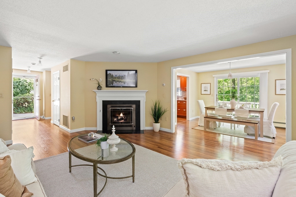 13 Mills Point, Unit 13 Middleton, MA 01949 - Photo 3 of 42