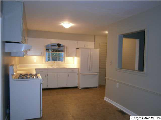 4456 Mountaindale Road Birmingham, AL 35213 - Photo 7 of 16
