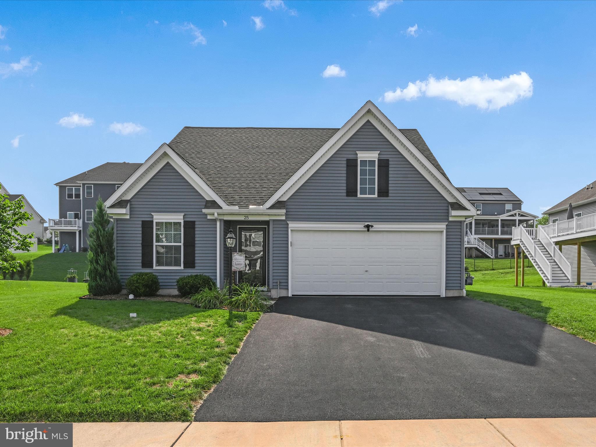 25 Village Road Manchester, PA 17345 - Photo 2 of 29 Front
