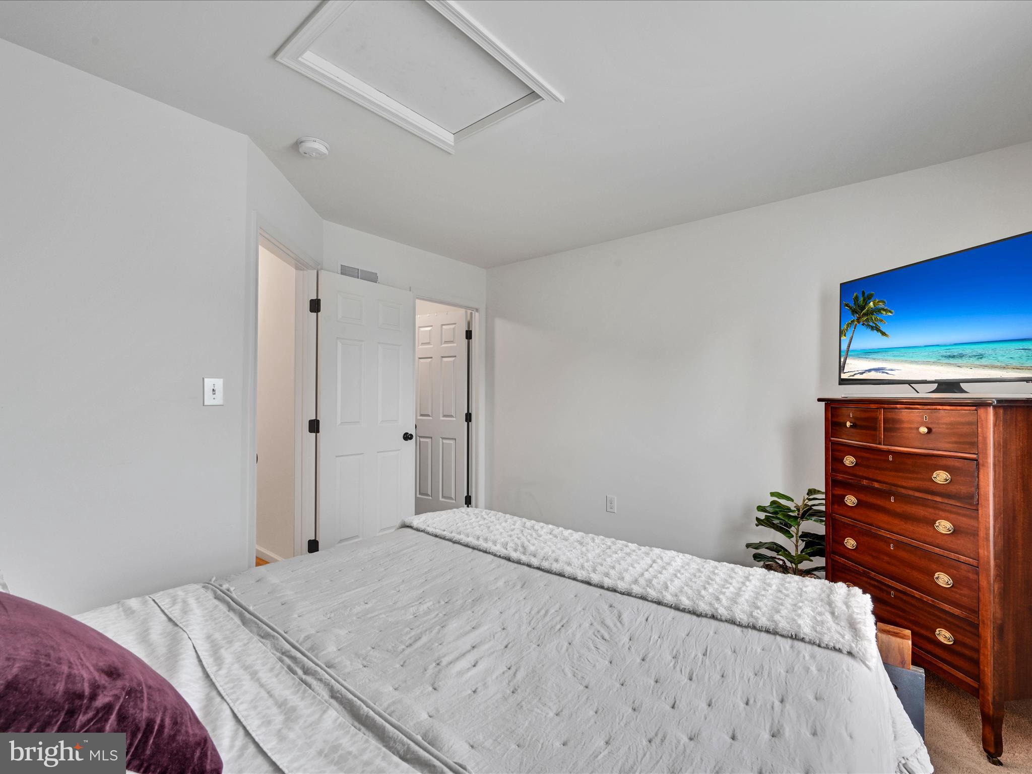 25 Village Road Manchester, PA 17345 - Photo 23 of 29 Bedroom