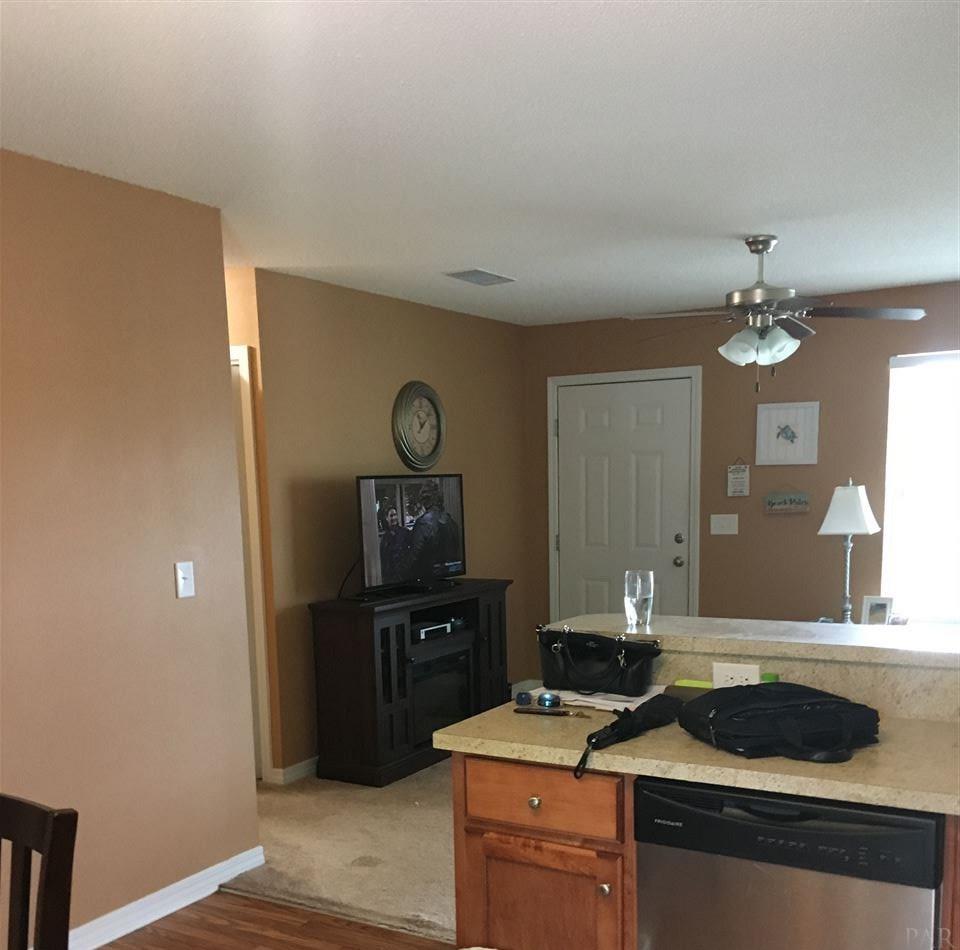 4721 Old Guernsey Road Pace, FL 32571 - Photo 11 of 19 Gallery Image 11