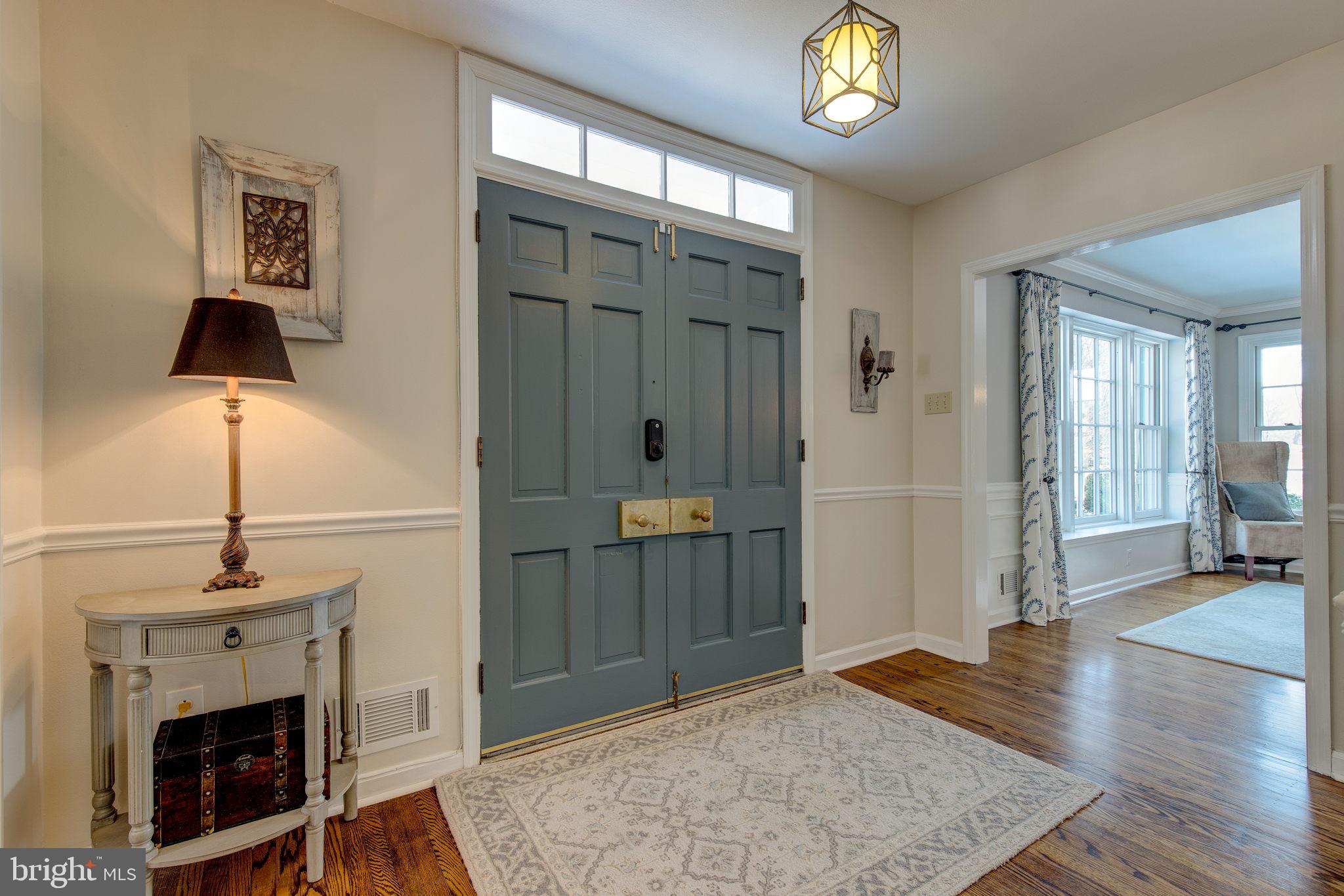 1675 Stephens Drive Wayne, PA 19087 - Photo 4 of 52 Entrance foyer