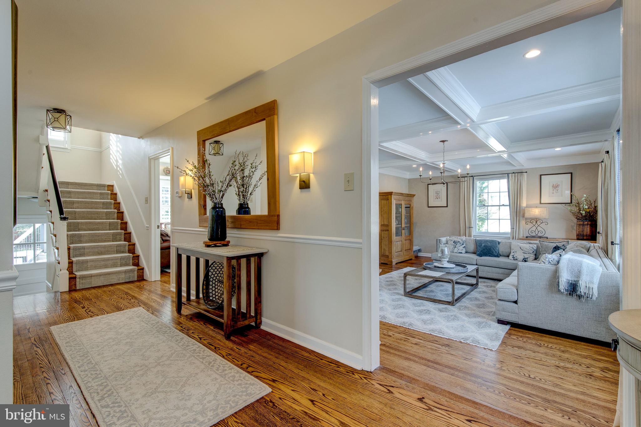 1675 Stephens Drive Wayne, PA 19087 - Photo 5 of 52 Spacious entrance hall