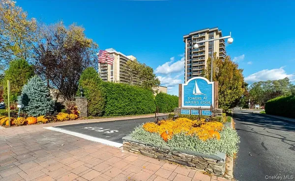 $289,900 | 18-05 215th Street, Unit 8C | Bay Terrace