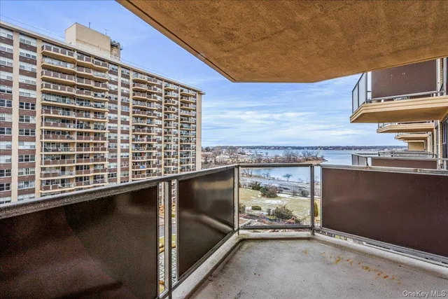 $289,900 | 18-05 215th Street, Unit 8C | Bay Terrace