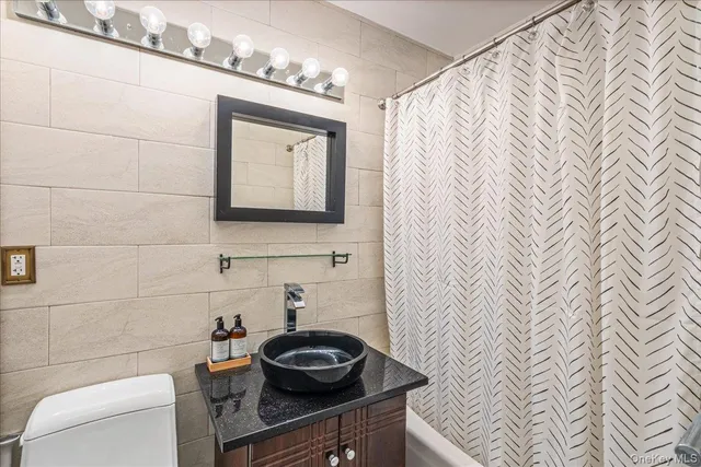 $289,900 | 18-05 215th Street, Unit 8C | Bay Terrace