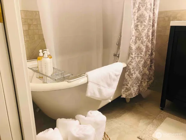 $1,750 | 1009 1st Street, Snohomish, WA 98290