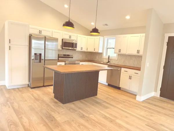 $349,999 | 4429 Meadow Brook Lane, Greenville, MI 48838