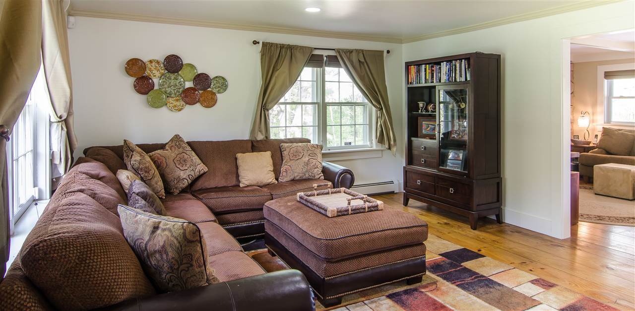 275 Meadowland Farms Road Hartford, VT 05001 - Photo 12 of 30 Gallery Image 12
