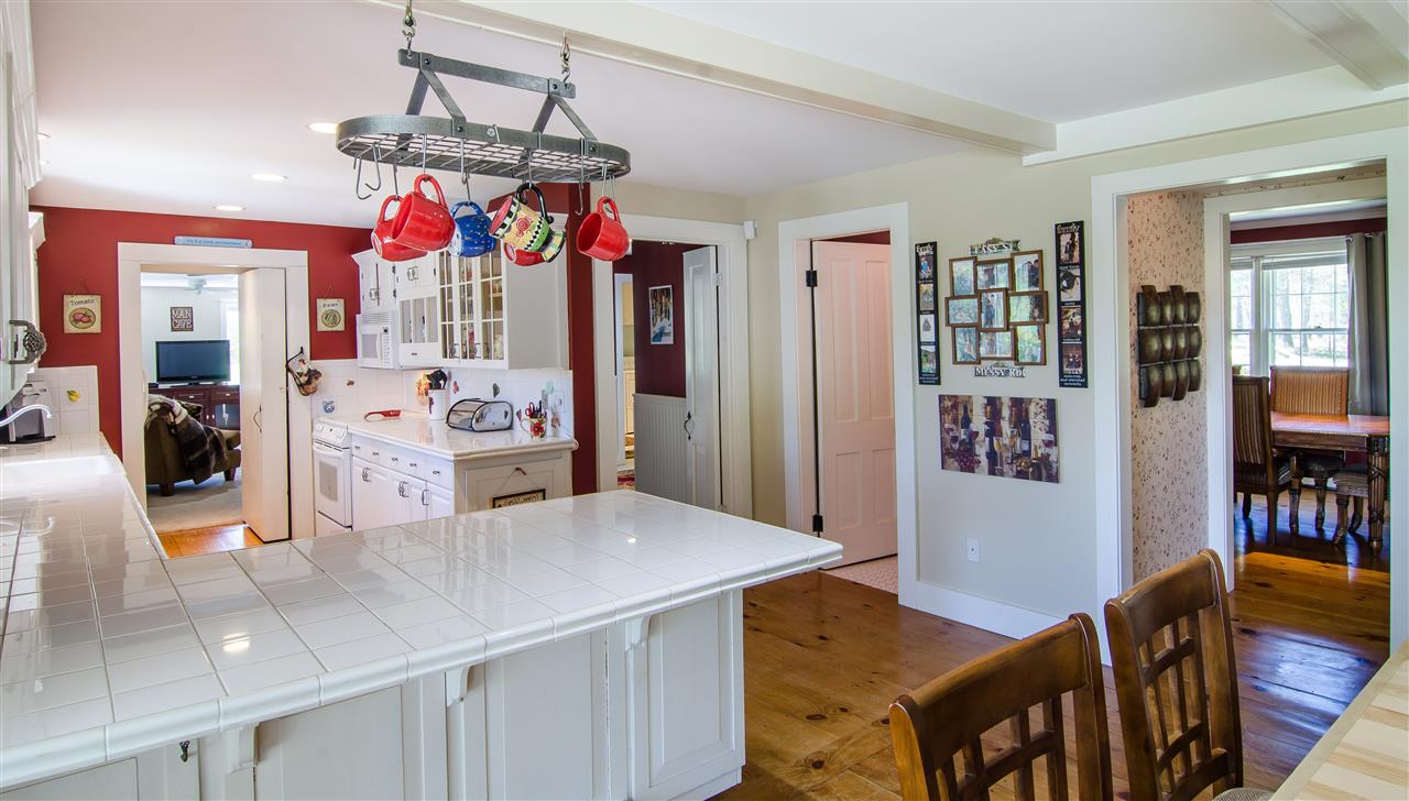 275 Meadowland Farms Road Hartford, VT 05001 - Photo 10 of 30 Gallery Image 10