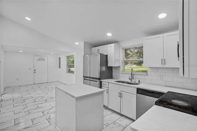 $1,850 | 906 Celery Avenue, Sanford, FL 32771