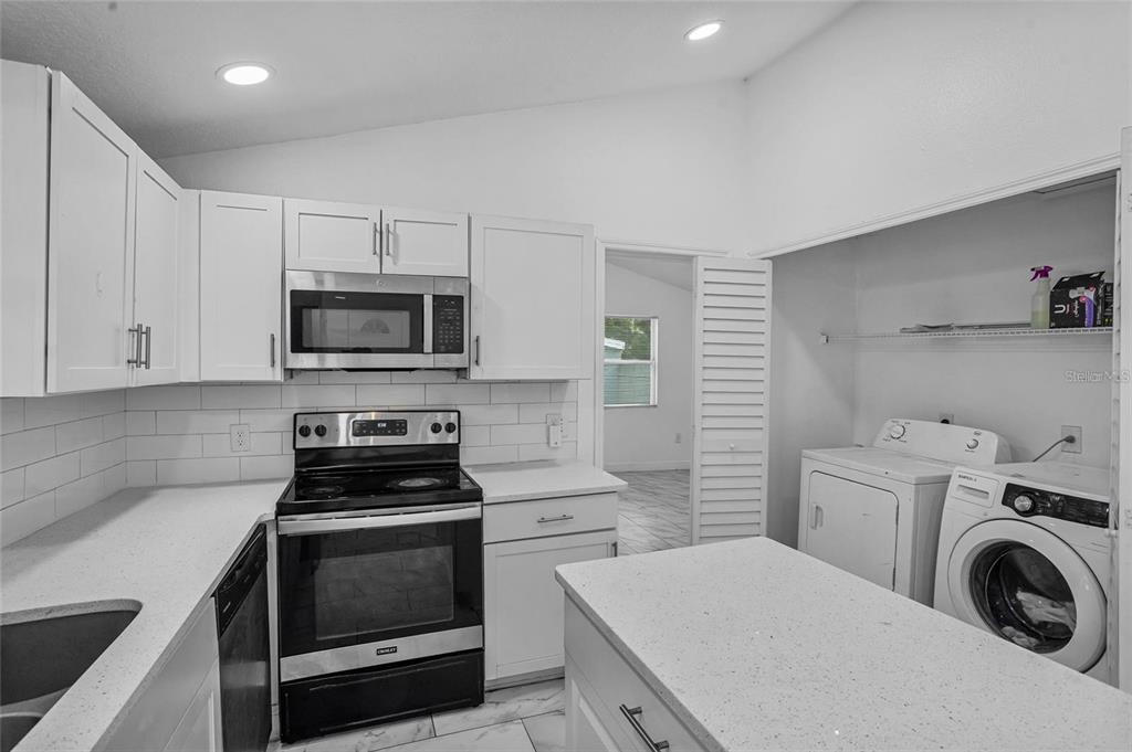 906 Celery Avenue Sanford, FL 32771 - Photo 10 of 24