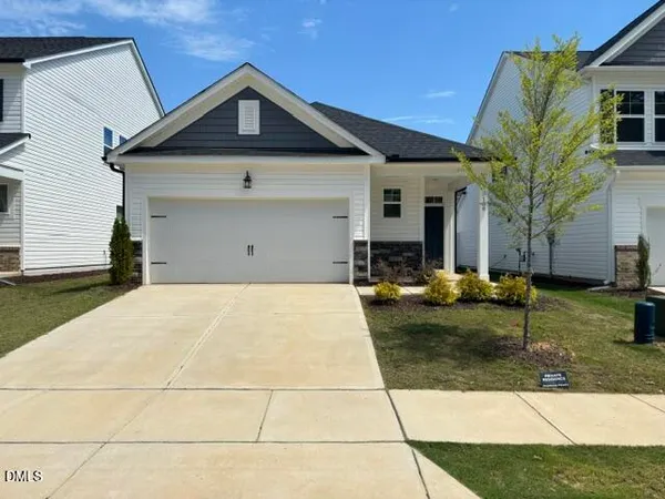 $1,850 | 108 Fairwinds Drive, Lillington, NC 27546