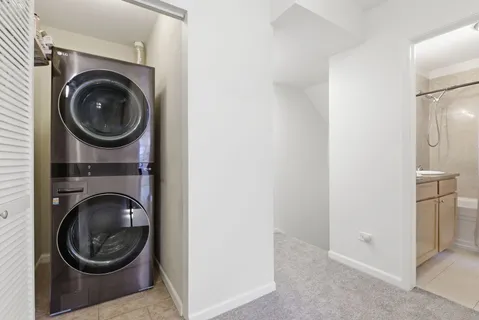 $550,000 | 1816 North Spaulding Avenue, Unit 1, Chicago, IL 60647
