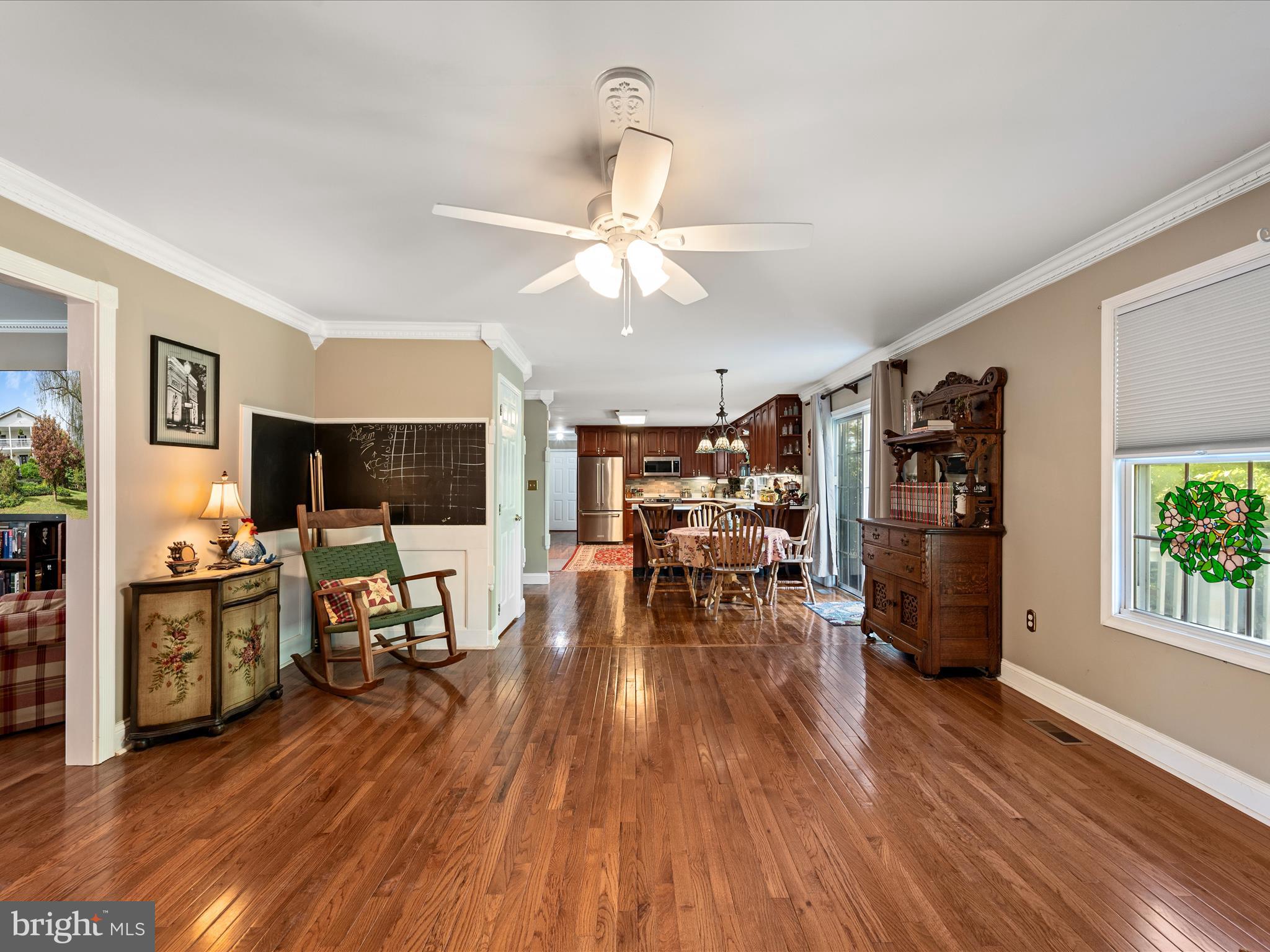 3187 Bishop Meade Road Boyce, VA 22620 - Photo 15 of 77 Living Room