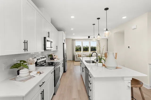 $419,990 | 148 Barton Vlg Boulevard, Lebanon, TN 37090