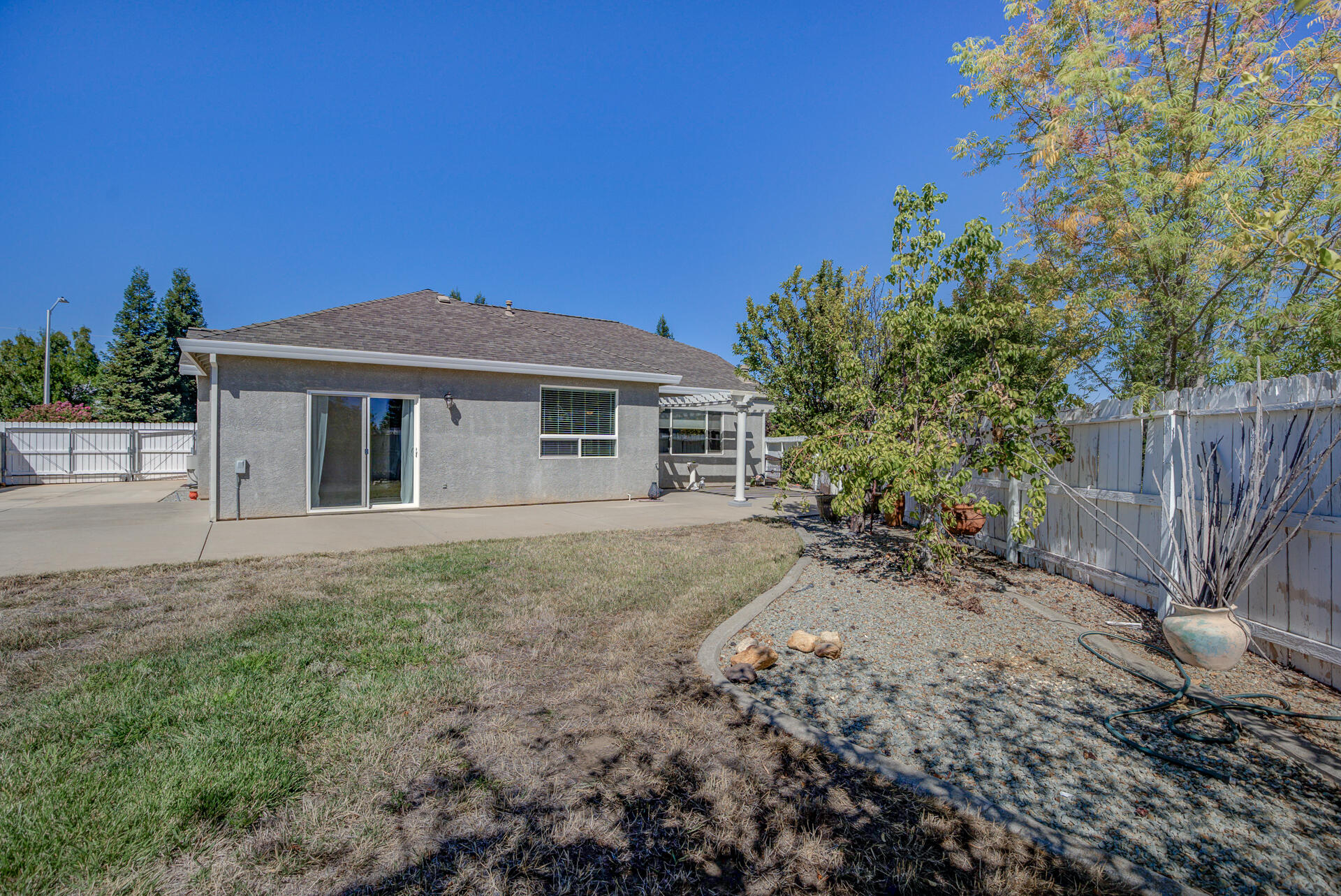 2091 Tarmac Road Redding, CA 96003 - Photo 38 of 43 2091Tarmac-37