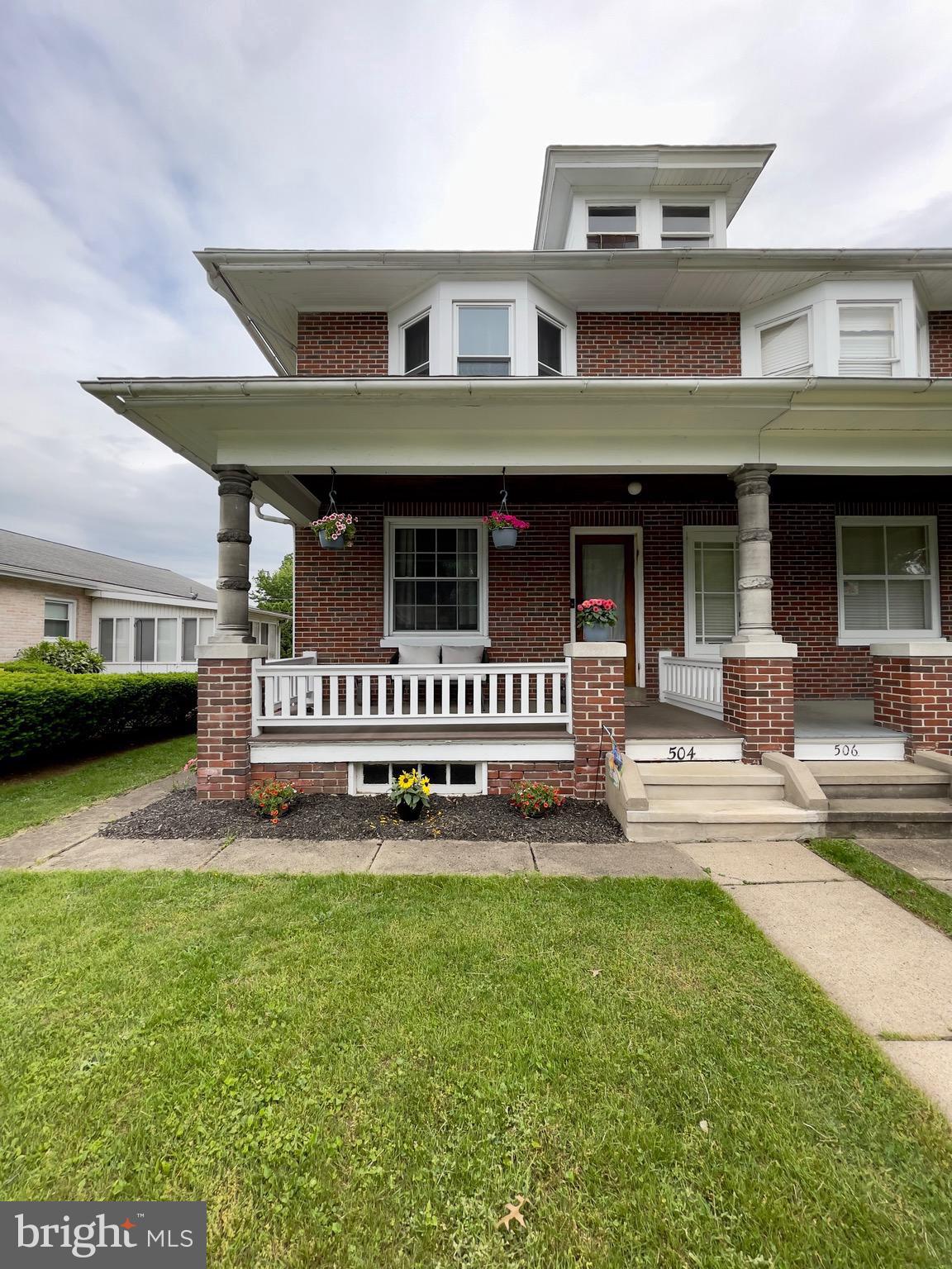 504 Elsie Street Reading, PA 19607 - Photo 1 of 62 Gallery Image 1