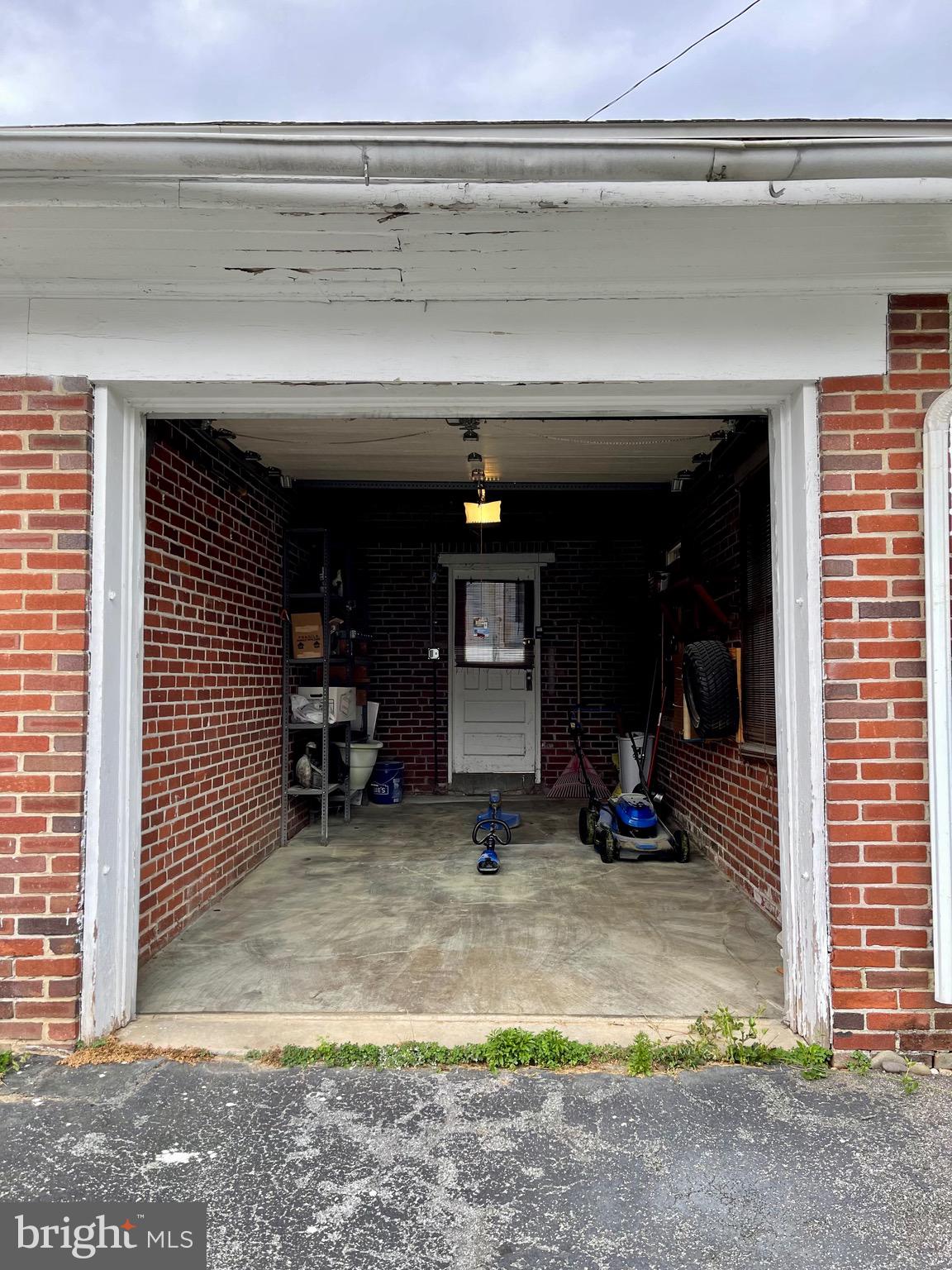504 Elsie Street Reading, PA 19607 - Photo 60 of 62 Gallery Image 60