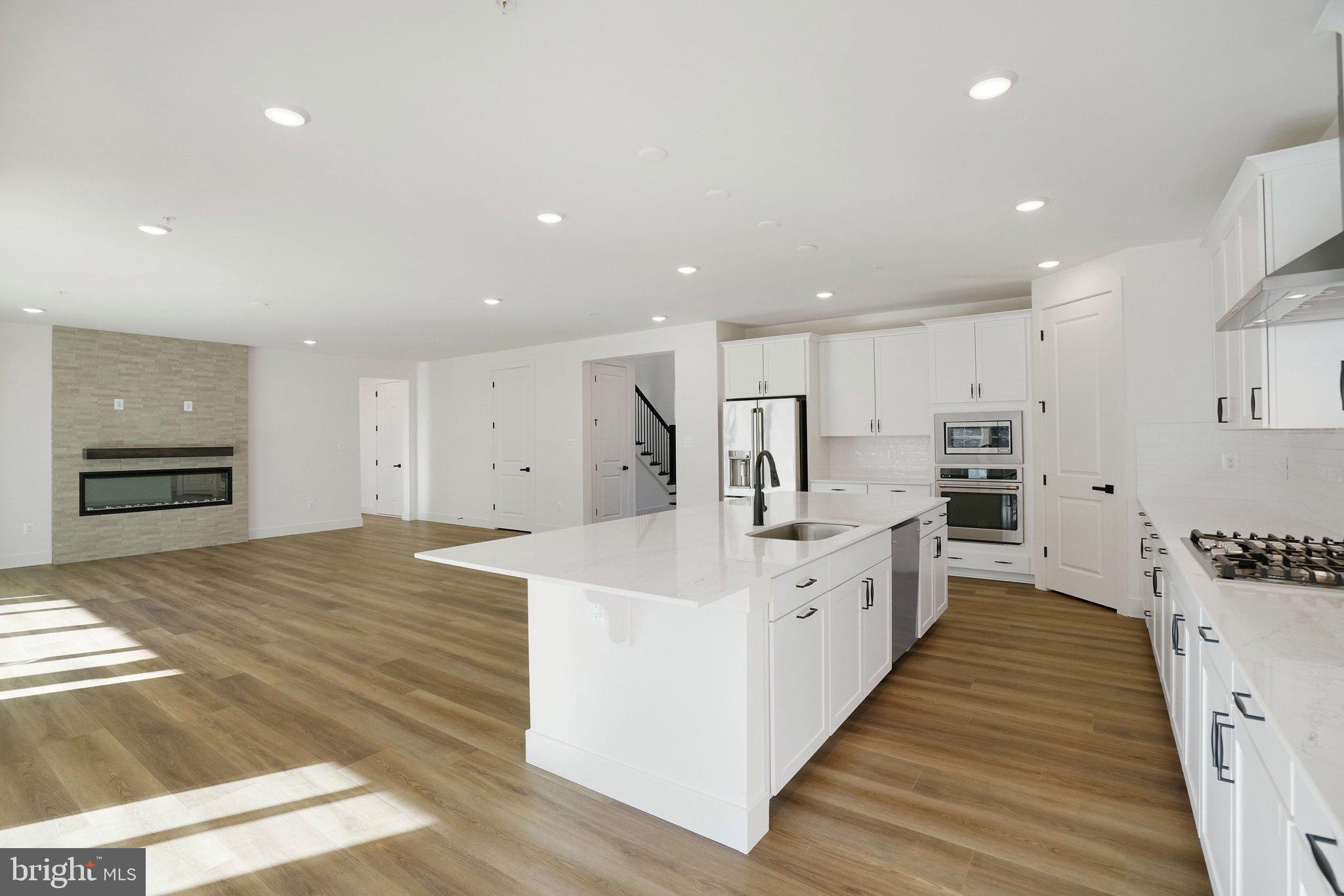 2003 Aram Accokeek, MD 20607 - Photo 30 of 77