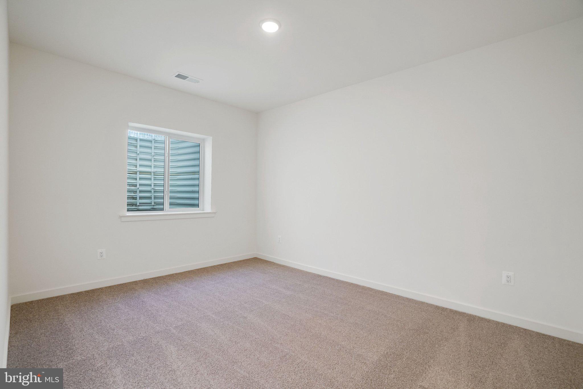 2003 Aram Accokeek, MD 20607 - Photo 32 of 77