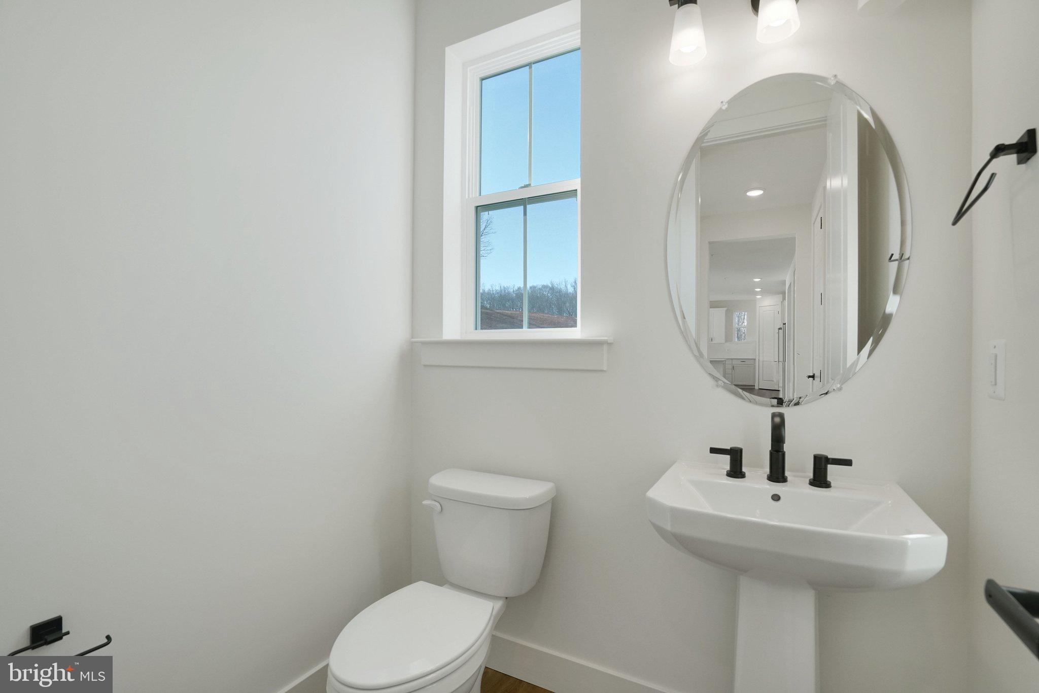 2003 Aram Accokeek, MD 20607 - Photo 36 of 77