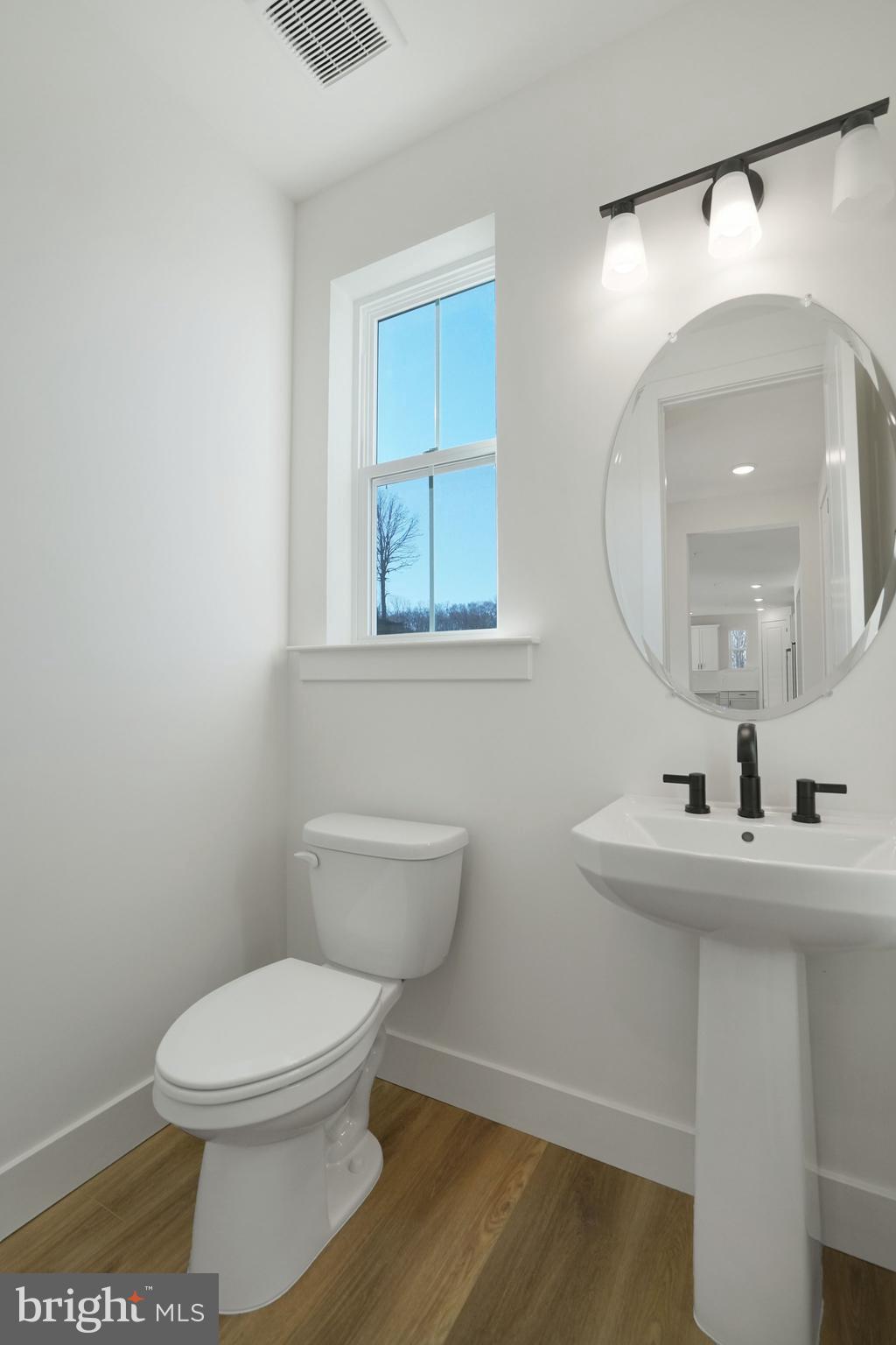 2003 Aram Accokeek, MD 20607 - Photo 37 of 77