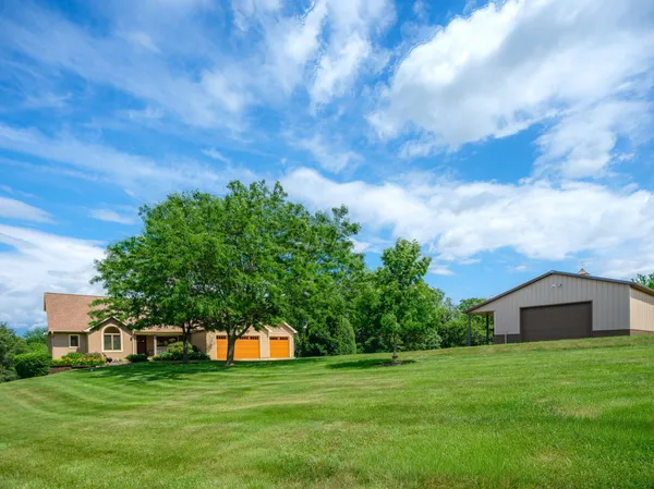 $1,350,000 | 70021 335th Avenue, Lake City, MN 55041