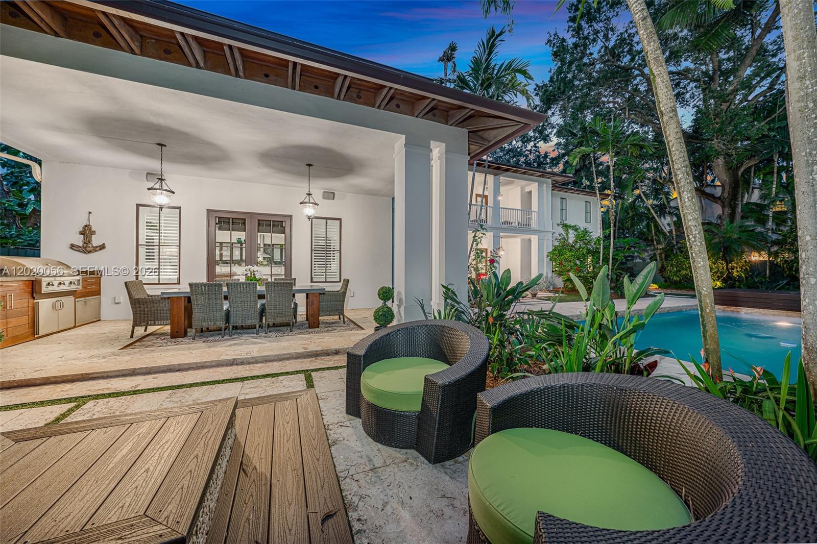 4196 Douglas Road Miami, FL 33133 - Photo 5 of 96
