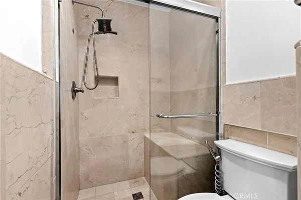 $509,000 | 5320 Zelzah Avenue, Unit 214, Encino, CA 91316