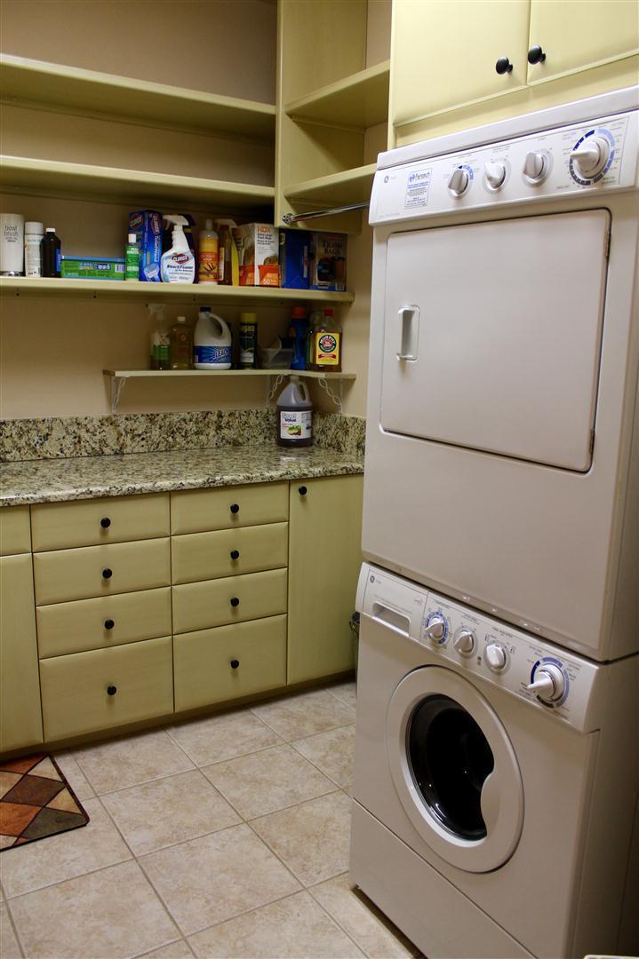 770 Old Creamery Road Edwards, CO 81632 - Photo 12 of 25 The large laundry room has a sink, numer