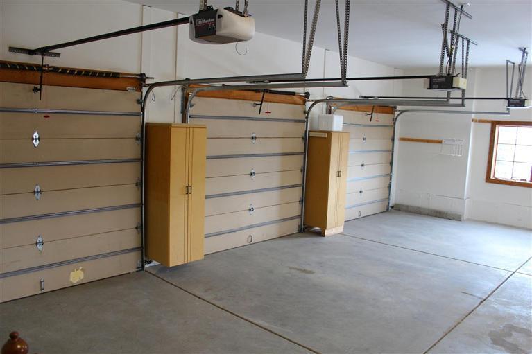 770 Old Creamery Road Edwards, CO 81632 - Photo 23 of 25 3-car heated garage.