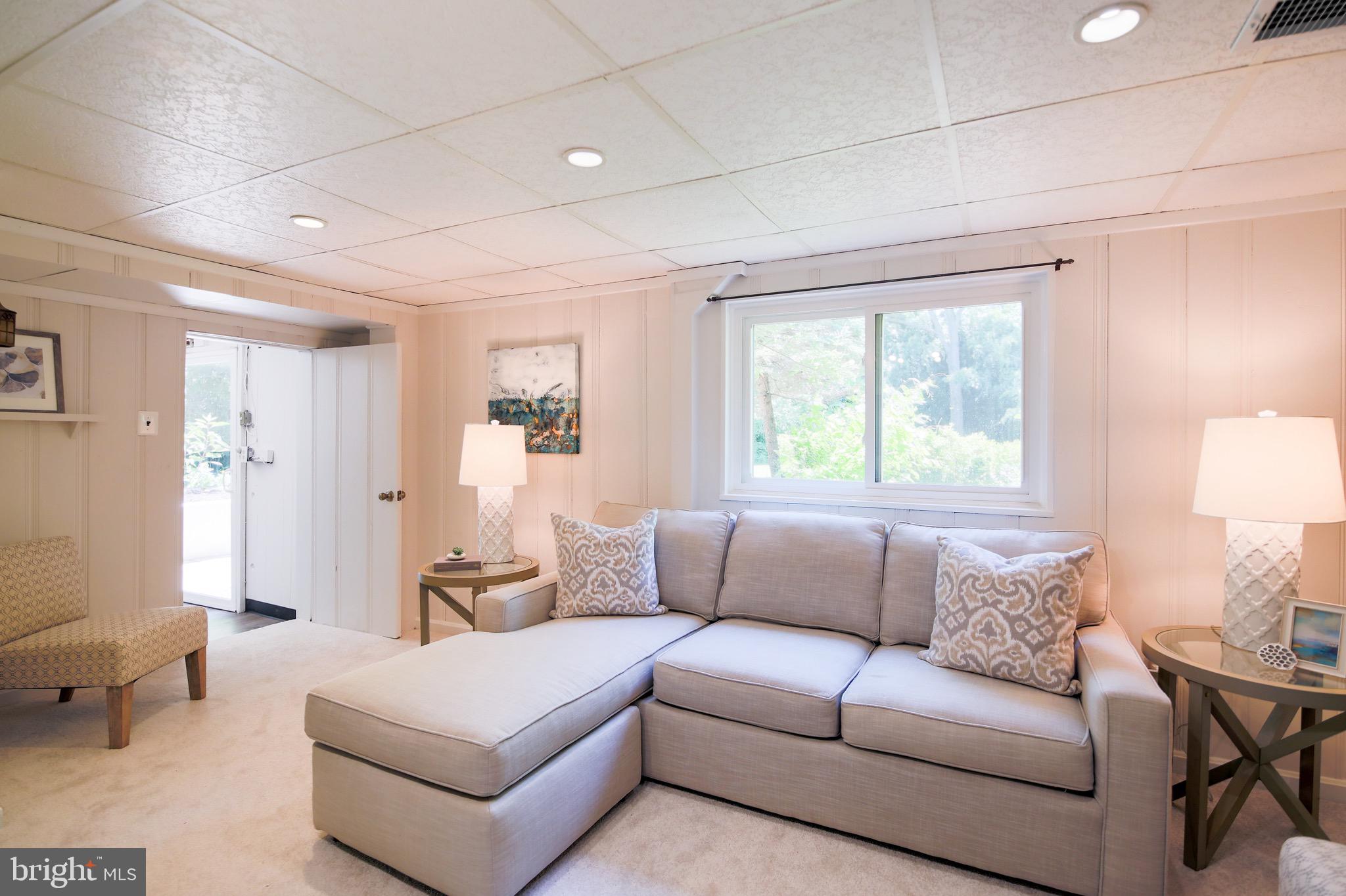 3048 Holmes Run Road Falls Church, VA 22042 - Photo 27 of 38 Gallery Image 27