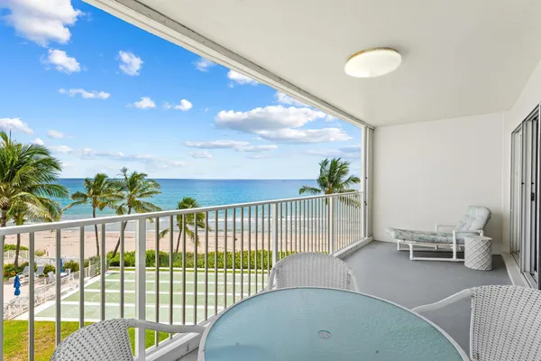 $5,000 | 3101 South Ocean Boulevard, Unit 404, Highland Beach, FL 33487