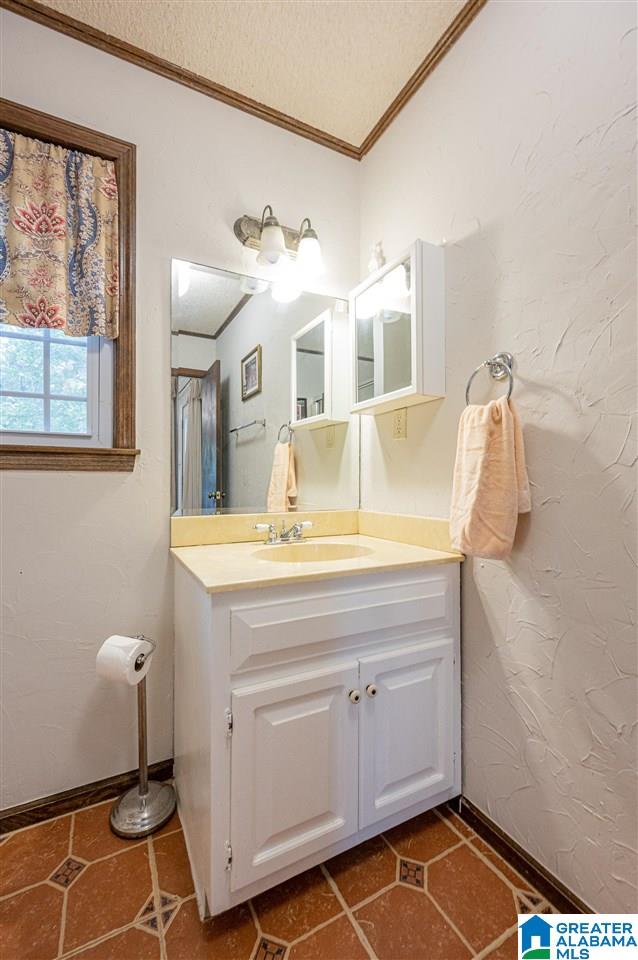 824 Hillcrest Road Birmingham, AL 35235 - Photo 22 of 49